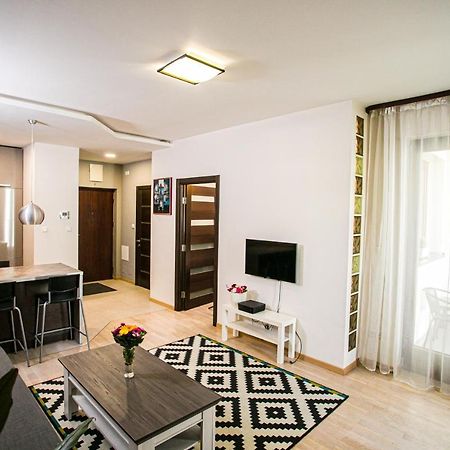 Murano Apartaments ワルシャワ エクステリア 写真