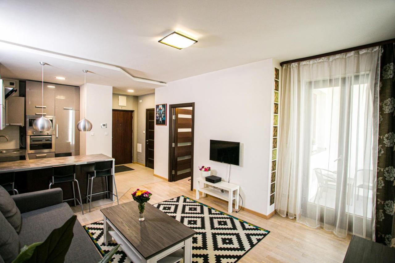 Murano Apartaments ワルシャワ エクステリア 写真