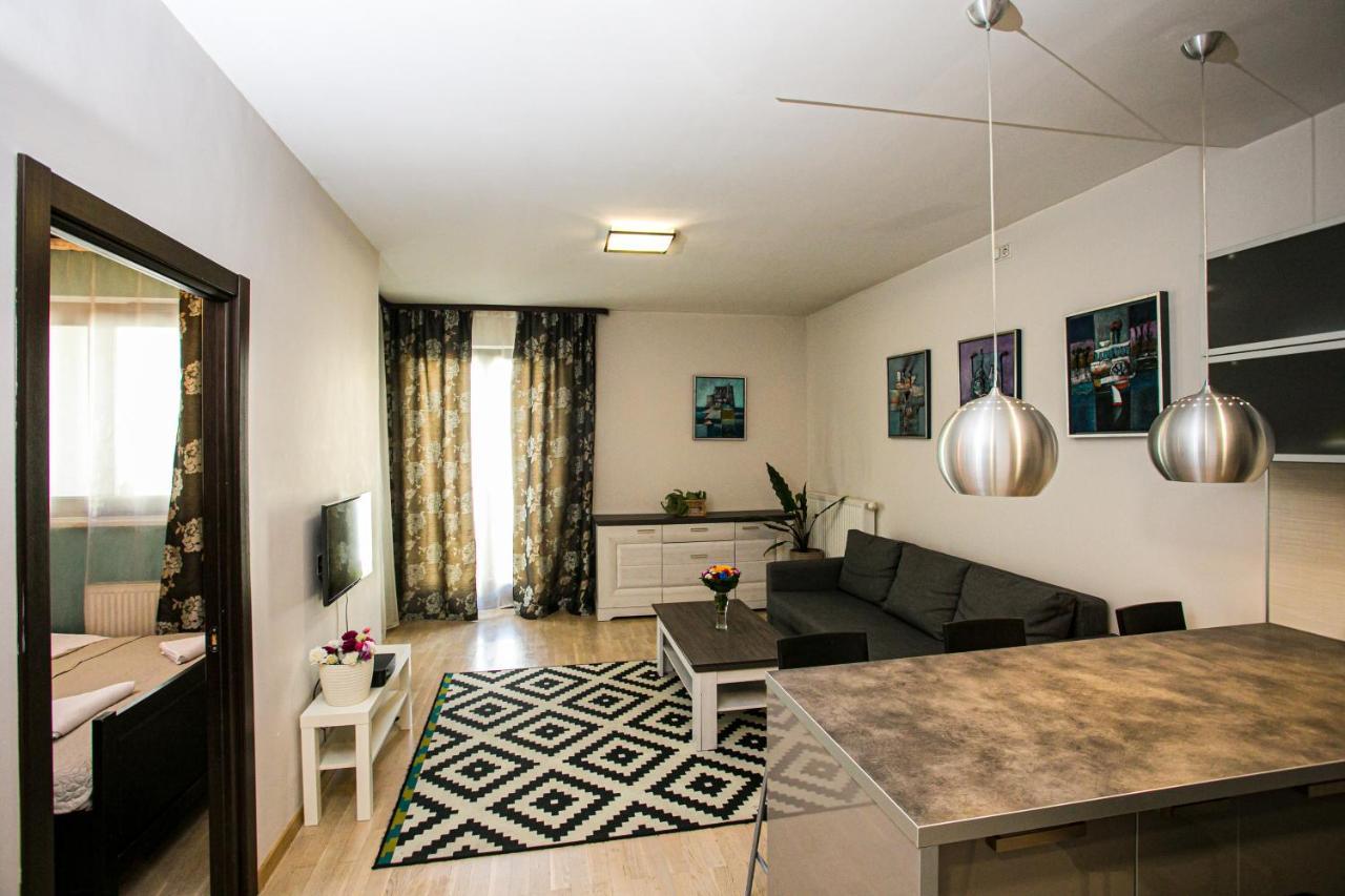 Murano Apartaments ワルシャワ エクステリア 写真